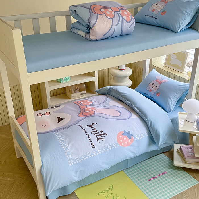 91家纺网 家纺一手货源 找家纺 （总）新方向 2025新款学生季上下铺全棉长绒棉纯棉数码印花卡通三件套四件套-甜美兔