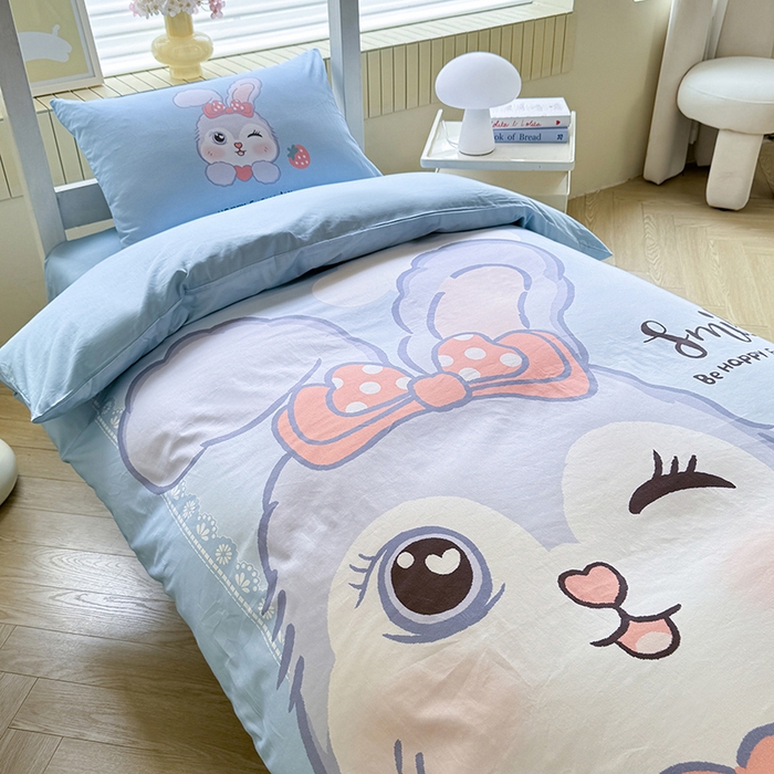 91家纺网 家纺一手货源 找家纺 新方向 2025新款全棉长绒棉纯棉数码印花卡通三件套四件套-甜美兔 甜美兔-蓝