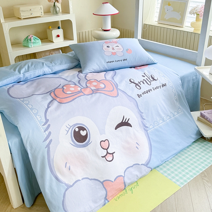 91家纺网 家纺一手货源 找家纺 新方向 2025新款全棉长绒棉纯棉数码印花卡通三件套四件套-甜美兔 甜美兔-蓝