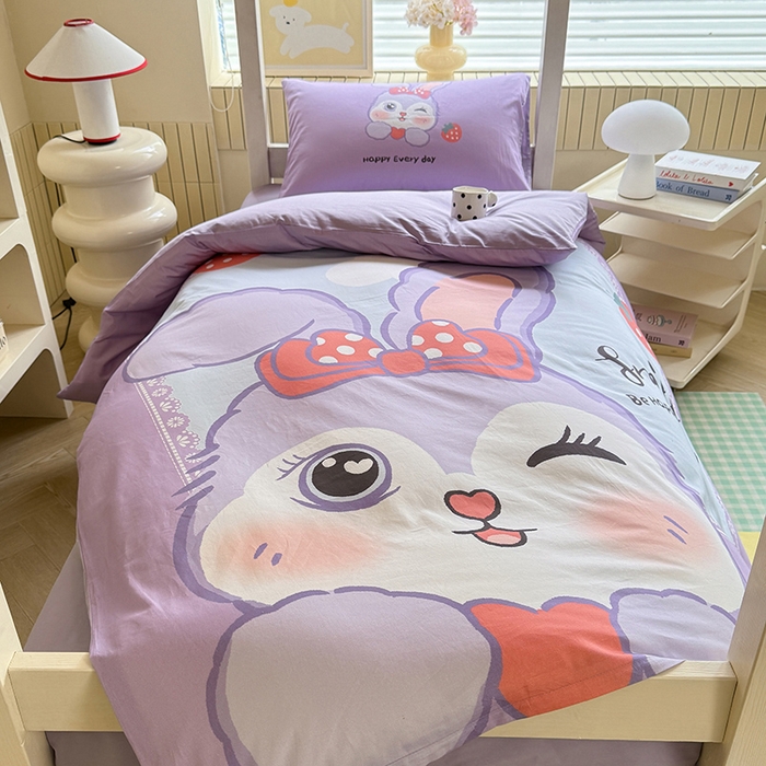 91家纺网 家纺一手货源 找家纺 新方向 2025新款全棉长绒棉纯棉数码印花卡通三件套四件套-甜美兔 甜美兔-紫
