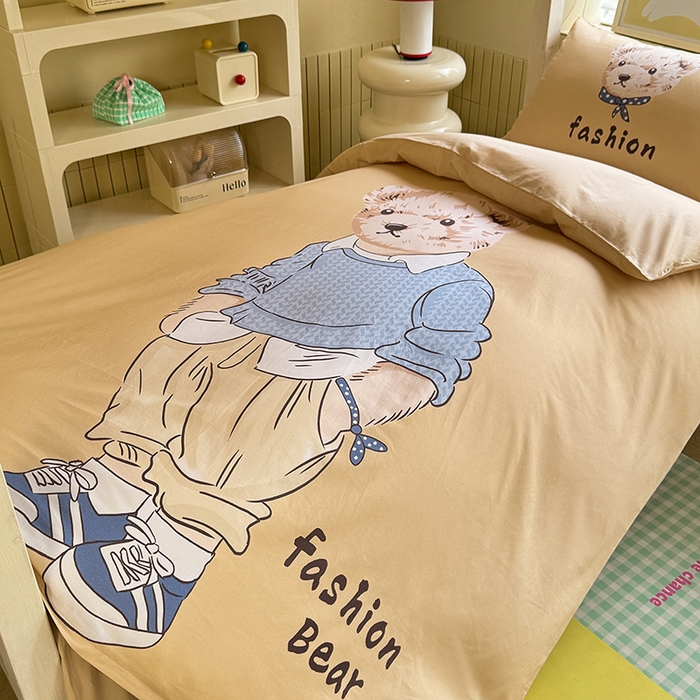 91家纺网 家纺一手货源 找家纺 新方向 2025新款全棉长绒棉纯棉数码印花卡通三件套四件套-小熊比尔 小熊比尔-香槟