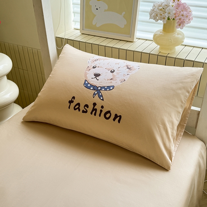 91家纺网 家纺一手货源 找家纺 新方向 2025新款全棉长绒棉纯棉数码印花卡通三件套四件套-小熊比尔 小熊比尔-香槟