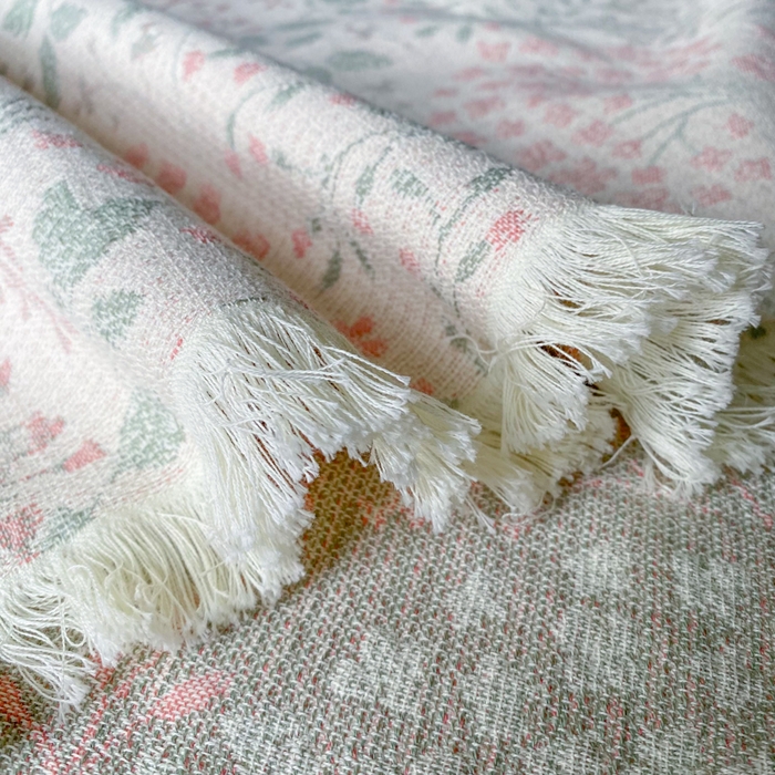 91家纺网 家纺一手货源 找家纺 美宜家 2025新款全棉流苏枕巾高档棉软隔脏防头油枕巾 花意浓52*75cm/对