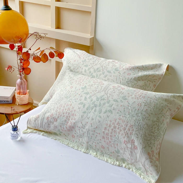 91家纺网 家纺一手货源 找家纺 美宜家 2025新款全棉流苏枕巾高档棉软隔脏防头油枕巾 花意浓52*75cm/对