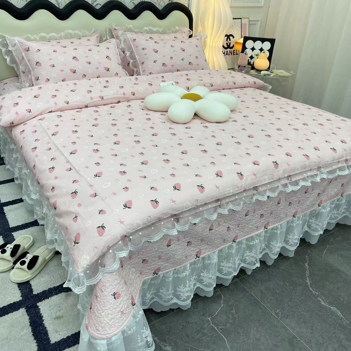 禧瑞谷 2025新款双层花边纯棉床盖雪纺蕾丝款纯棉床盖四件套 粉底草莓