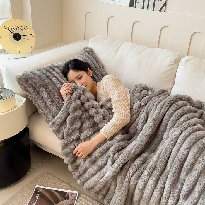 喜歌2025新款兔兔绒多功能毛毯 灰