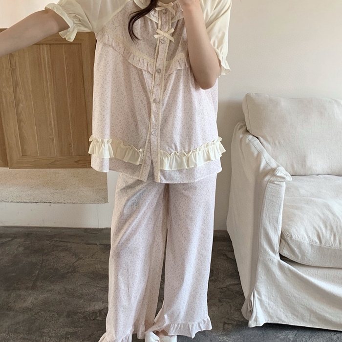 91家纺网 家纺一手货源 找家纺 （总）妍景家居生活馆 2025新款25617-韩系碎花圆领前扣短袖套装