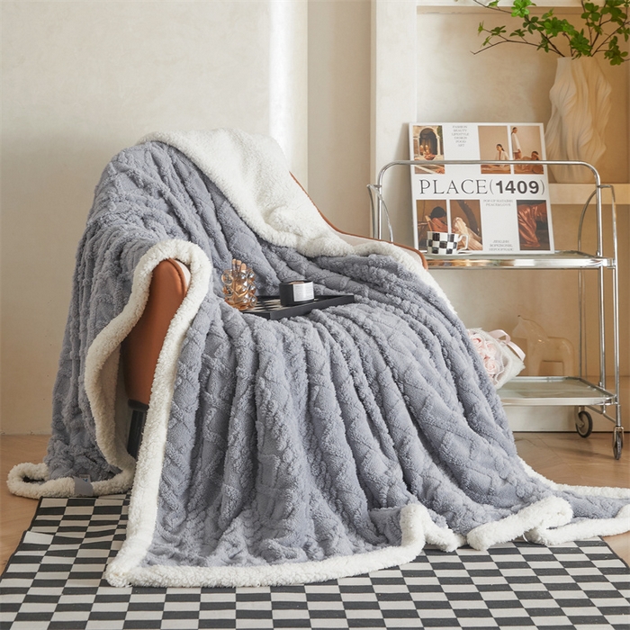 91家纺网 家纺一手货源 找家纺 喜歌2025新款塔芙蓉毛毯 晨雾蓝