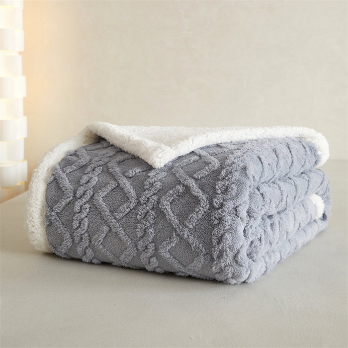 91家纺网 家纺一手货源 找家纺 喜歌2025新款塔芙蓉毛毯 晨雾蓝