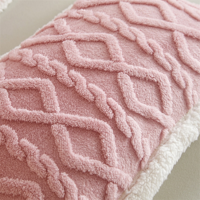 91家纺网 家纺一手货源 找家纺 喜歌2025新款塔芙蓉毛毯 玫瑰粉