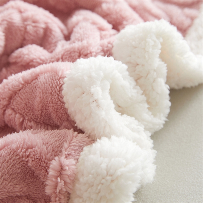 91家纺网 家纺一手货源 找家纺 喜歌2025新款塔芙蓉毛毯 玫瑰粉