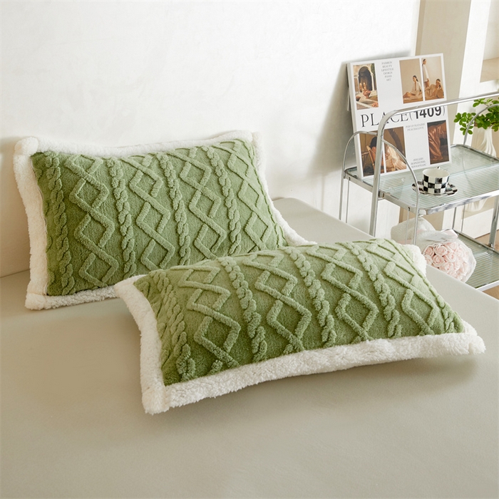 91家纺网 家纺一手货源 找家纺 喜歌2025新款塔芙蓉毛毯 抹茶绿