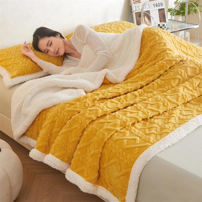 91家纺网 家纺一手货源 找家纺 喜歌2025新款塔芙蓉毛毯 柠檬黄