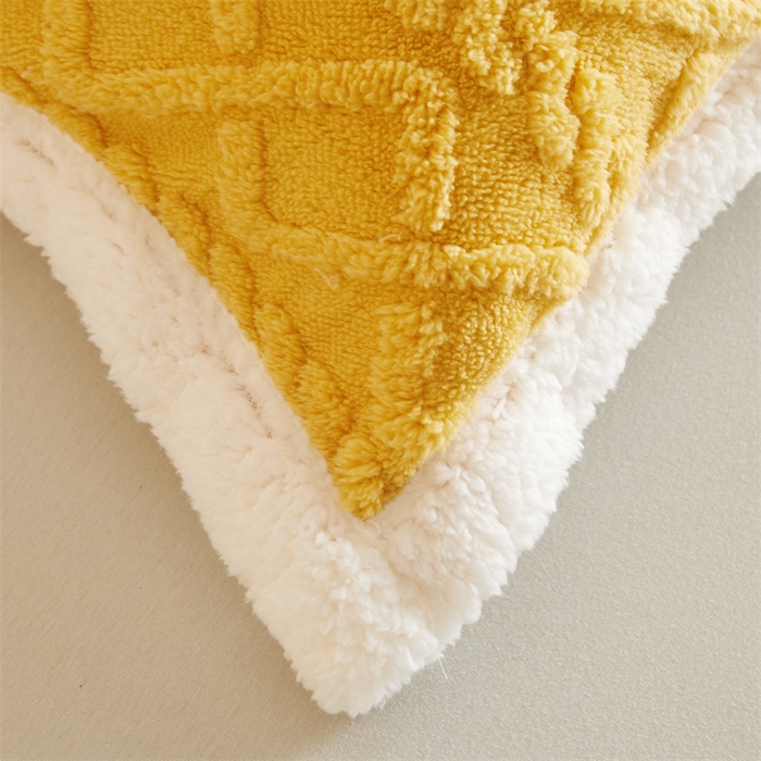 91家纺网 家纺一手货源 找家纺 喜歌2025新款塔芙蓉毛毯 柠檬黄