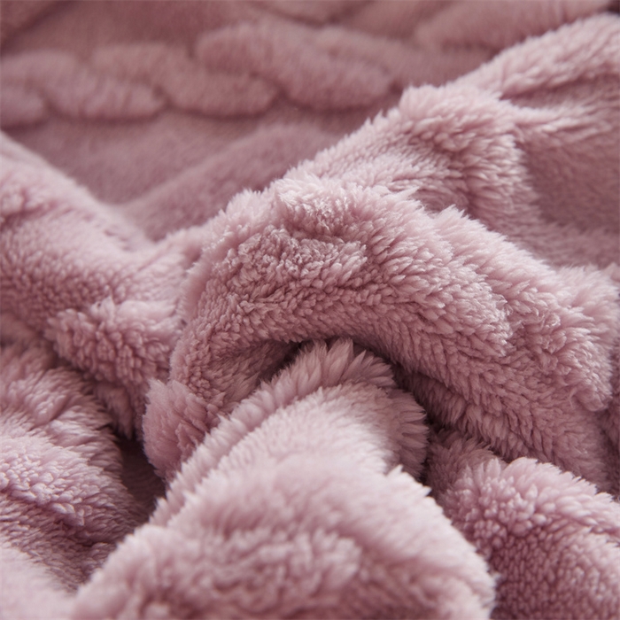 91家纺网 家纺一手货源 找家纺 喜歌2025新款塔芙蓉毛毯 香芋紫