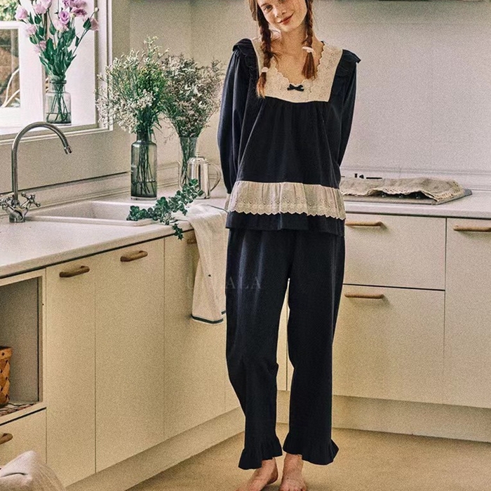 91家纺网 家纺一手货源 找家纺 （总）妍景家居生活馆 2025新款82117-韩系方领蕾丝宫廷风套装藏蓝