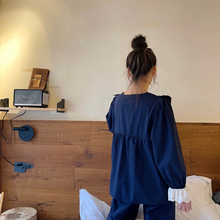 91家纺网 家纺一手货源 找家纺 （总）妍景家居生活馆 2025新款82117-韩系方领蕾丝宫廷风套装藏蓝