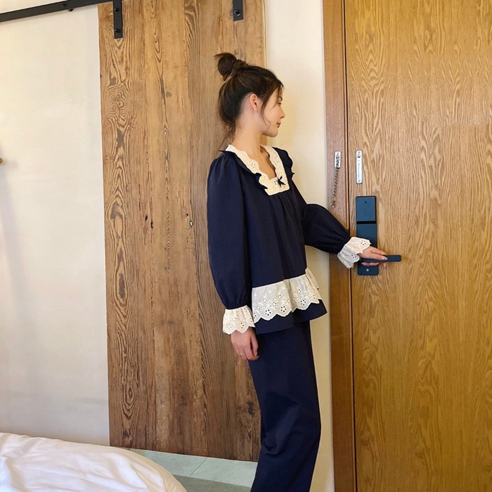 91家纺网 家纺一手货源 找家纺 （总）妍景家居生活馆 2025新款82117-韩系方领蕾丝宫廷风套装藏蓝