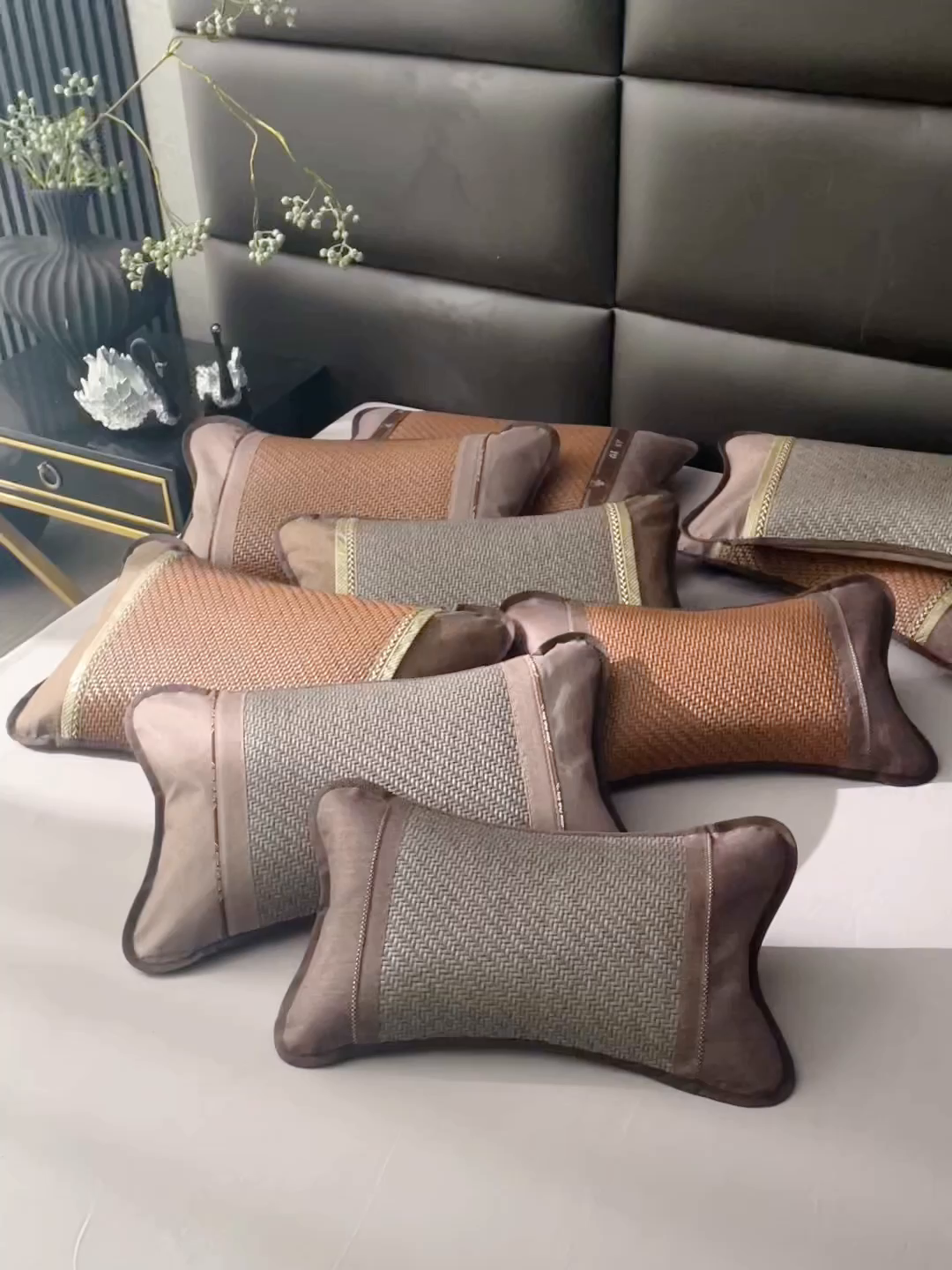 91家纺网 家纺一手货源 找家纺 织布人 2025新款荞麦枕夏凉枕头茶香枕PE藤凉感荞麦枕芯防出汗午睡枕头 清凉PE藤枕-金易灰 35x55cm/只【茶香枕】