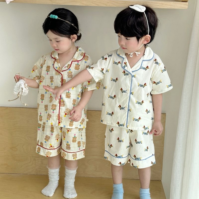 91家纺网 家纺一手货源 找家纺 （总）妍景家居生活馆 2025新款儿童翻领斜纹棉夏季短袖套装