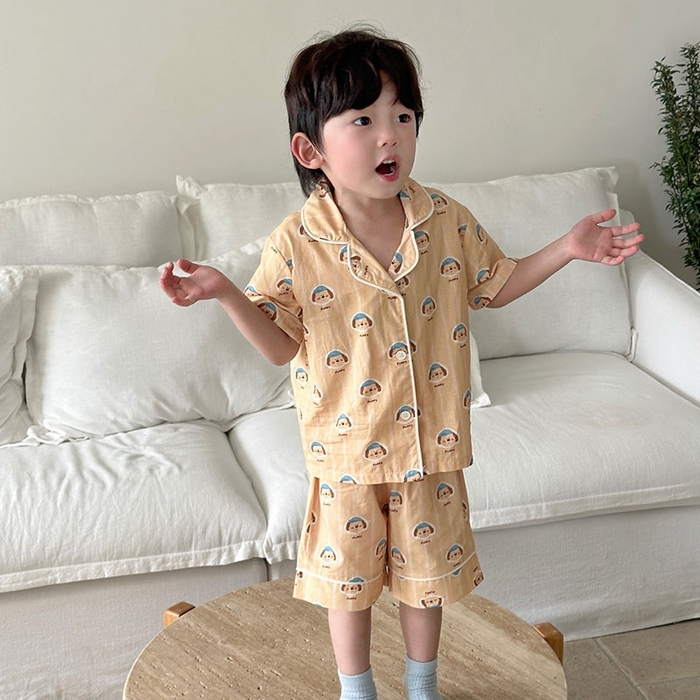 91家纺网 家纺一手货源 找家纺 （总）妍景家居生活馆 2025新款儿童翻领斜纹棉夏季短袖套装