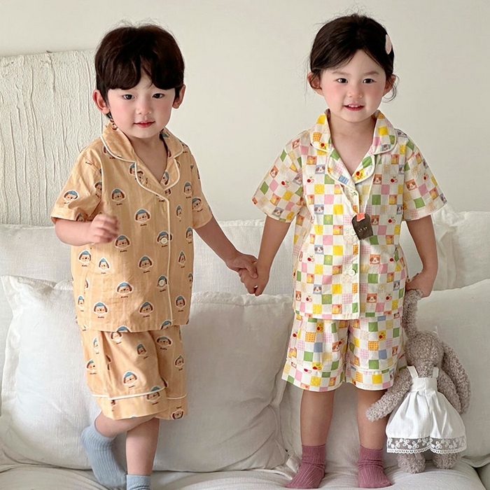 91家纺网 家纺一手货源 找家纺 （总）妍景家居生活馆 2025新款儿童翻领斜纹棉夏季短袖套装