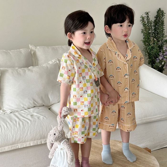 91家纺网 家纺一手货源 找家纺 （总）妍景家居生活馆 2025新款儿童翻领斜纹棉夏季短袖套装