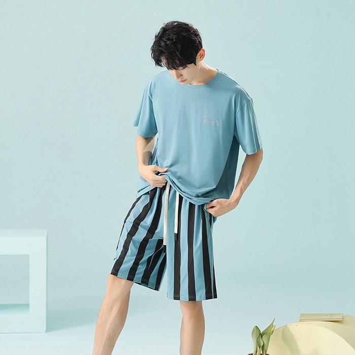 91家纺网 家纺一手货源 找家纺 妍景家居生活馆 2025新款莫代尔棉男士套装 浅蓝