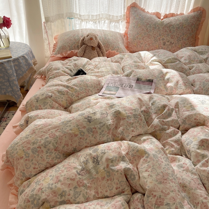 91家纺网 家纺一手货源 找家纺 繁花家居 2025新款木耳边水洗棉双层纱针织棉韩式花边四件套 碎花兔兔