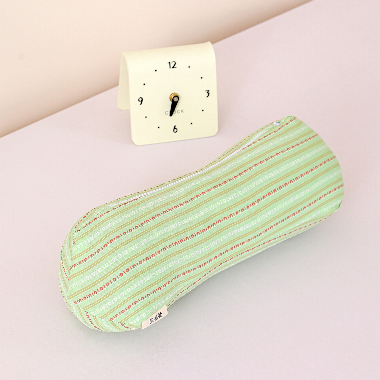 91家纺网 家纺一手货源 找家纺 卓昌枕芯 2025春夏新款全棉三角颈椎枕菱形荞麦枕枕头枕芯 绿色-全棉三角颈椎枕 45x15cm/对