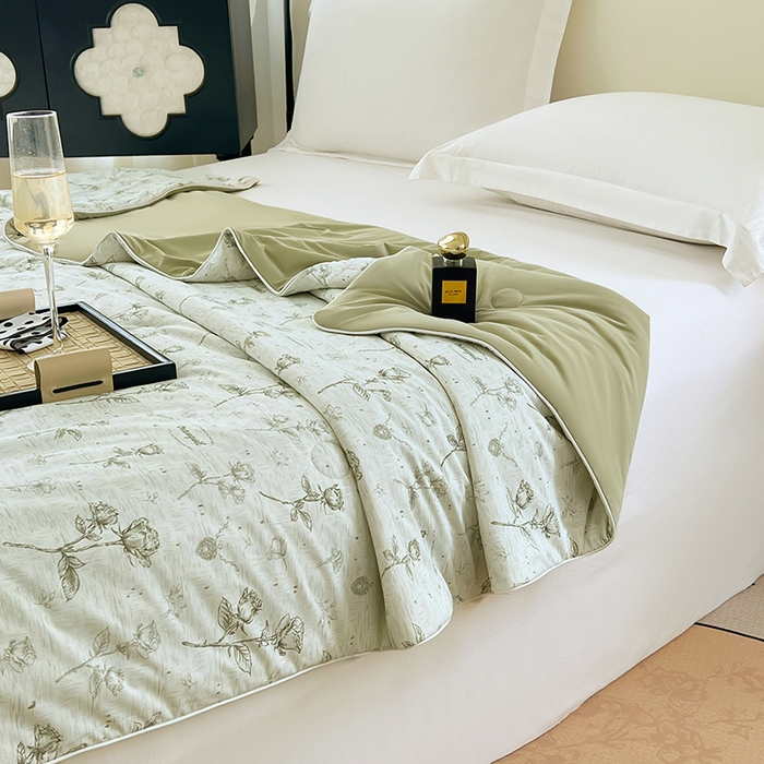 91家纺网 家纺一手货源 找家纺 2025年新款A类数码印花夏凉被 凉感丝锦氨夏被冰淇淋夏被空调被西瓜被双面凉感单夏被墨染