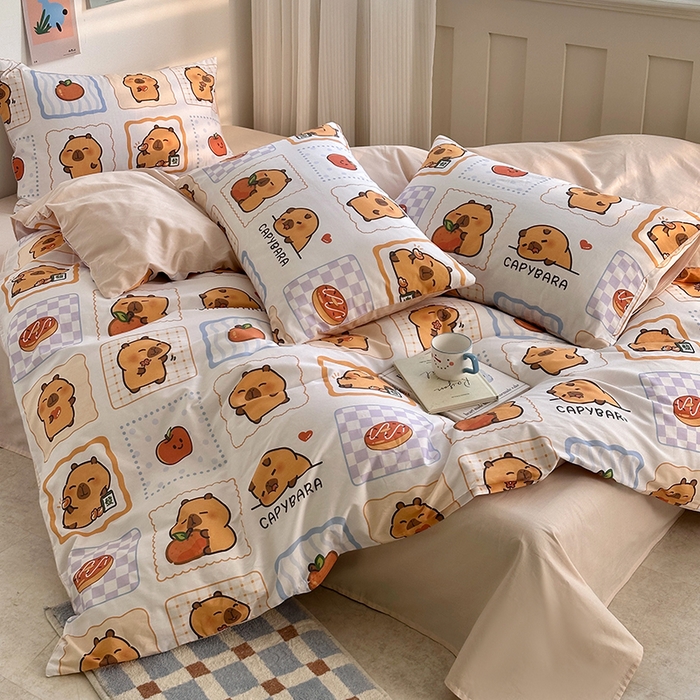 91家纺网 家纺一手货源 找家纺 徕米家居 2025新款全棉13372小圆网卡皮吧啦套件 快乐卡皮巴拉