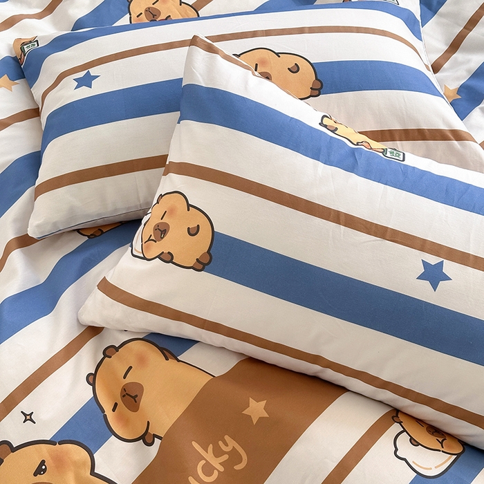 91家纺网 家纺一手货源 找家纺 徕米家居 2025新款全棉13372小圆网卡皮吧啦套件 蓝色卡皮巴拉