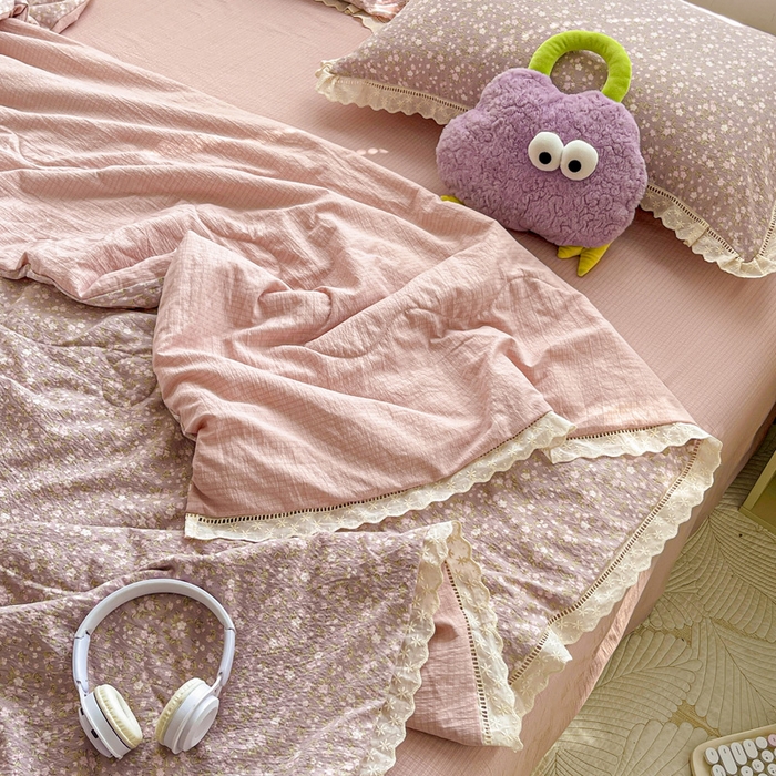 91家纺网 家纺一手货源 找家纺 2025新款云感皱皱纱全棉花边款夏被四件套