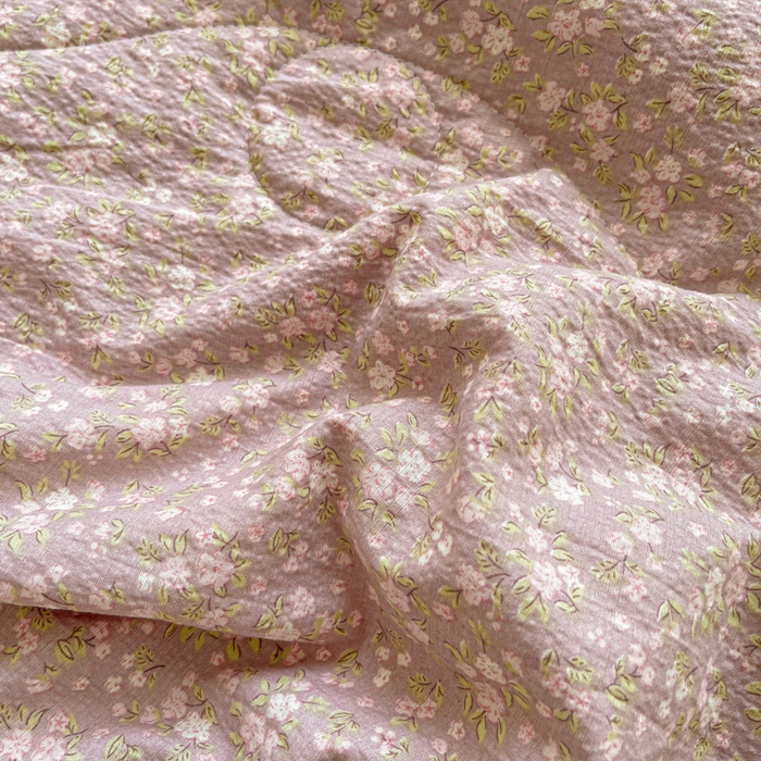 91家纺网 家纺一手货源 找家纺 2025新款云感皱皱纱全棉花边款夏被四件套