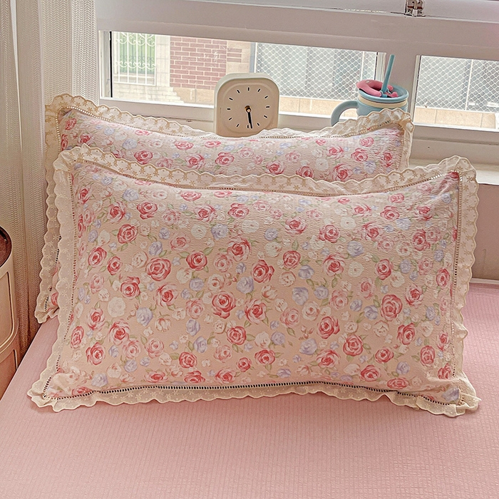 91家纺网 家纺一手货源 找家纺 2025新款云感皱皱纱全棉花边款夏被四件套