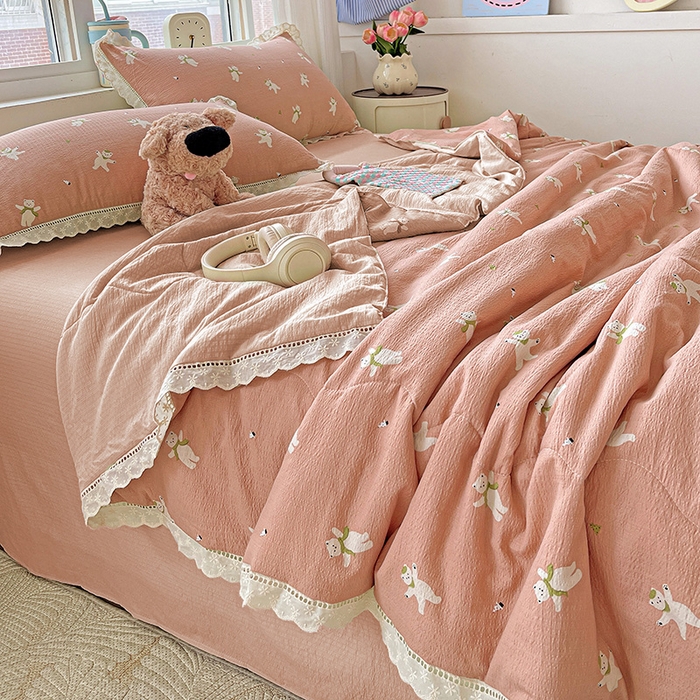 91家纺网 家纺一手货源 找家纺 2025新款云感皱皱纱全棉花边款夏被四件套