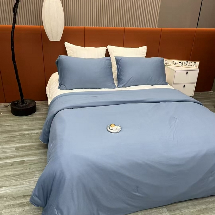 91家纺网 家纺一手货源 找家纺 仲旺居家纺 2025新款牛奶针织棉夏被三件套 深蓝