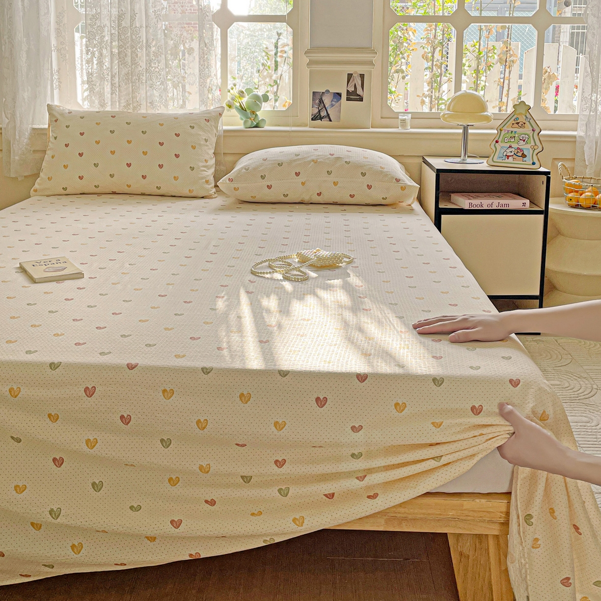 91家纺网 家纺一手货源 找家纺 暖芯优选 2025新款母婴级ins小清新双层纱印花床单枕套三件套（提供买家秀） 彩色爱心