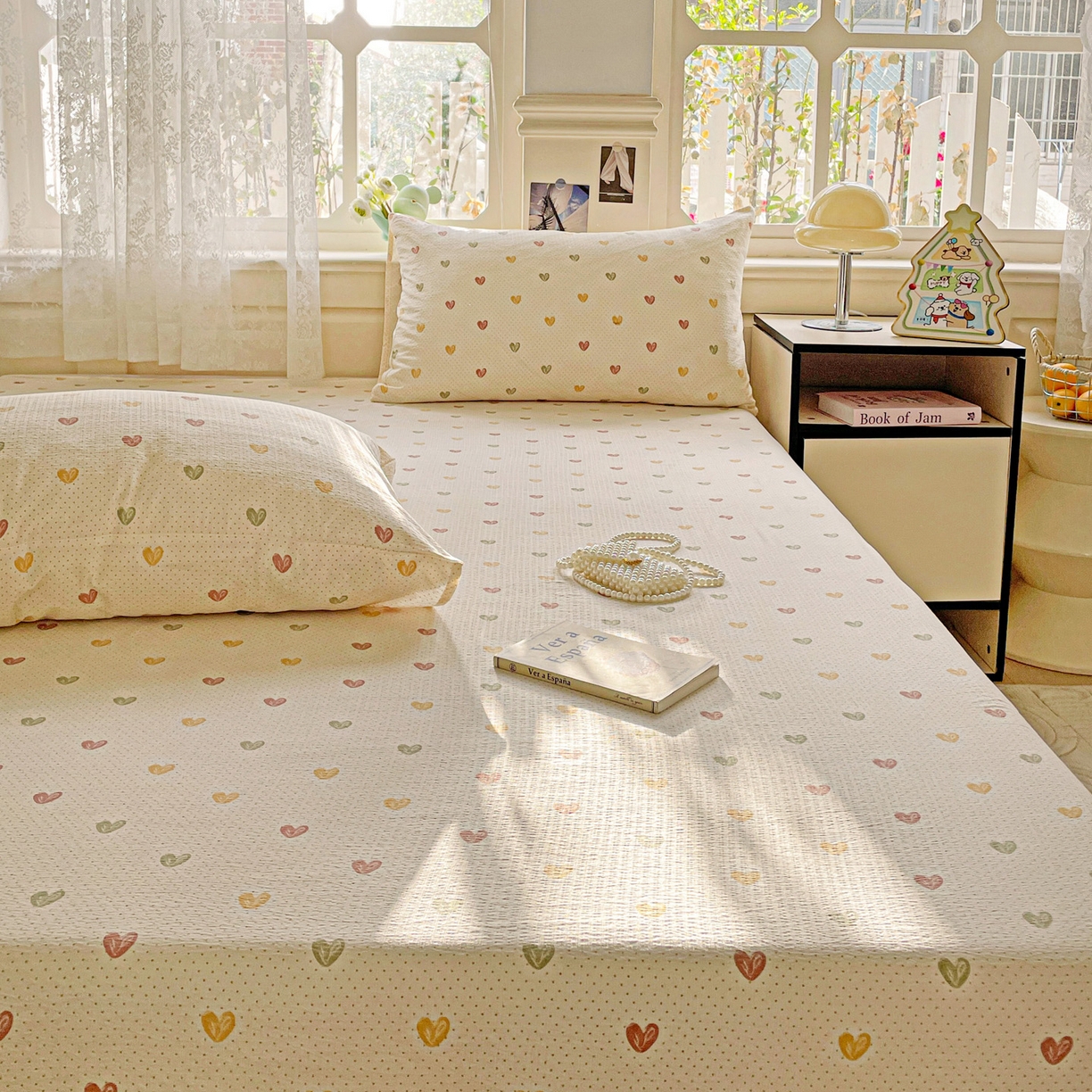 91家纺网 家纺一手货源 找家纺 暖芯优选 2025新款母婴级ins小清新双层纱印花床单枕套三件套（提供买家秀） 彩色爱心