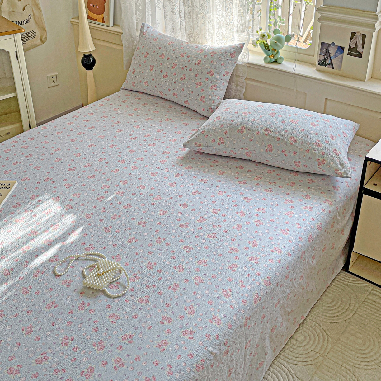 91家纺网 家纺一手货源 找家纺 暖芯优选 2025新款母婴级ins小清新双层纱印花床单枕套三件套（提供买家秀） 洛城时光