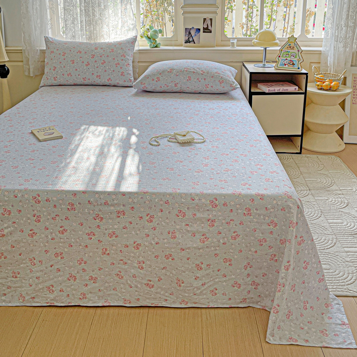 91家纺网 家纺一手货源 找家纺 暖芯优选 2025新款母婴级ins小清新双层纱印花床单枕套三件套（提供买家秀） 洛城时光