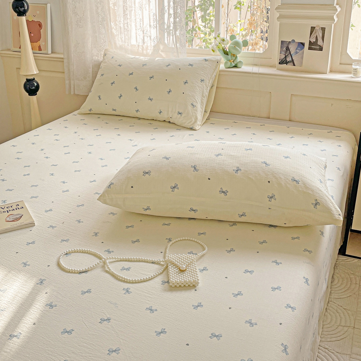 91家纺网 家纺一手货源 找家纺 暖芯优选 2025新款母婴级ins小清新双层纱印花床单枕套三件套（提供买家秀） 米黄蝴蝶结