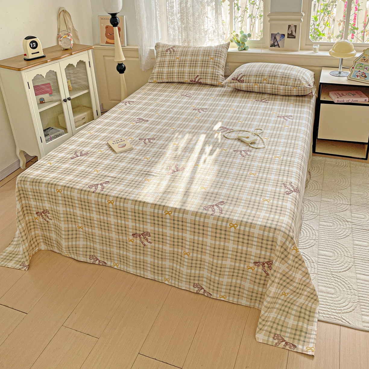 91家纺网 家纺一手货源 找家纺 暖芯优选 2025新款母婴级ins小清新双层纱印花床单枕套三件套（提供买家秀） 条格蝴蝶结