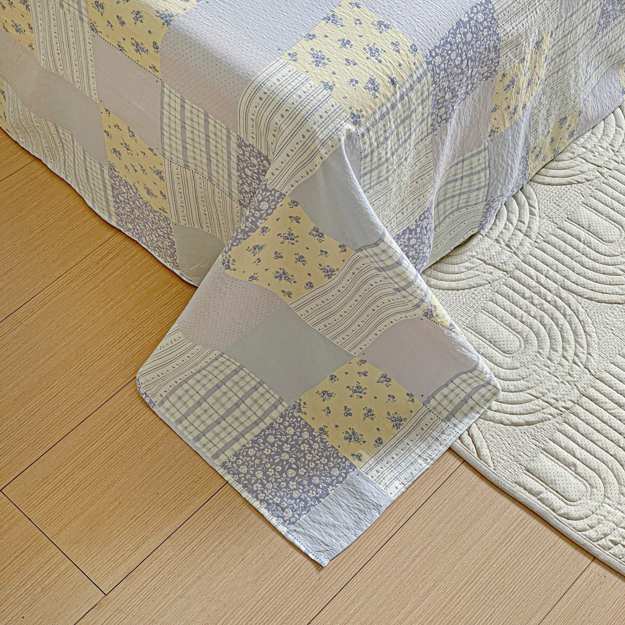 91家纺网 家纺一手货源 找家纺 暖芯优选 2025新款母婴级ins小清新双层纱印花床单枕套三件套（提供买家秀） 亚特兰地