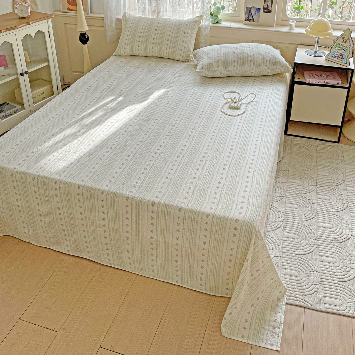 91家纺网 家纺一手货源 找家纺 暖芯优选 2025新款母婴级ins小清新双层纱印花床单枕套三件套（提供买家秀） 樱草绵绵