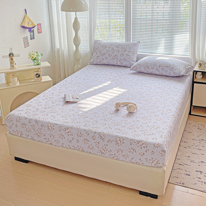 91家纺网 家纺一手货源 找家纺 2025新款母婴级ins小清新双层纱印花床笠床垫保护罩枕套三件套 华梦