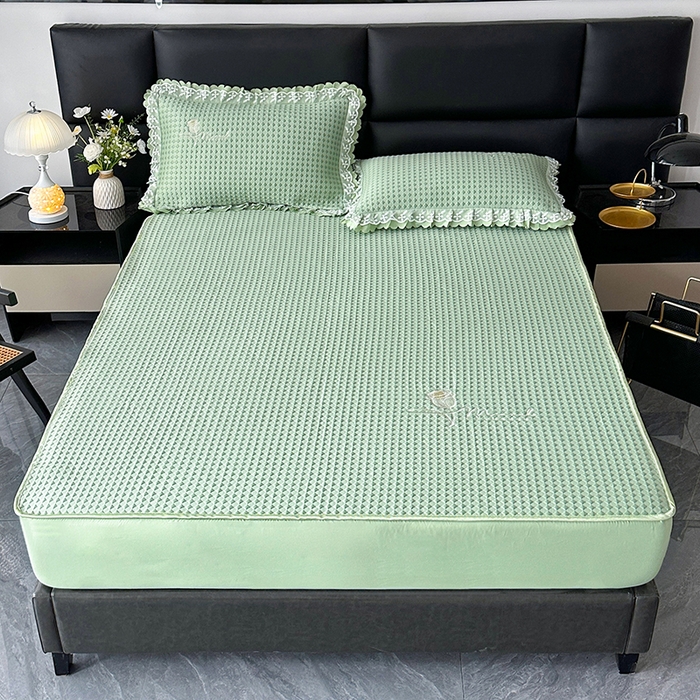 91家纺网 家纺一手货源 找家纺 代芙家纺 2025新款PE凉感软凉席床笠款三件套 绿色