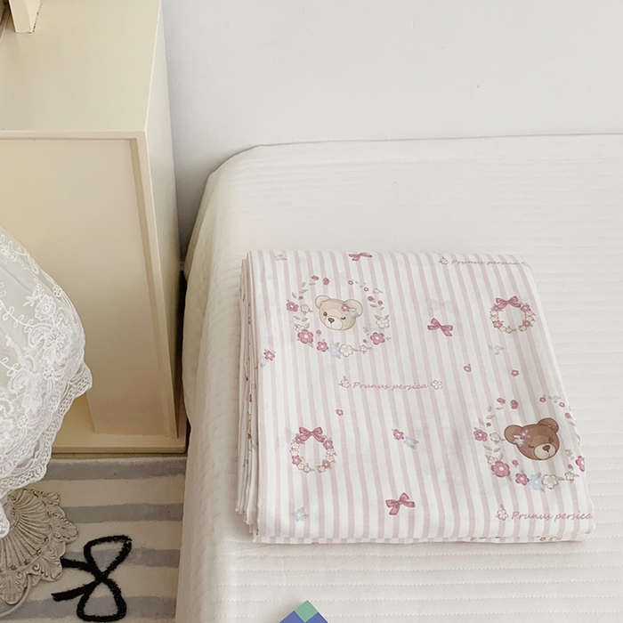 91家纺网 家纺一手货源 找家纺 柚可家居 2024新款活性印花小熊系列单被套 丝带小熊