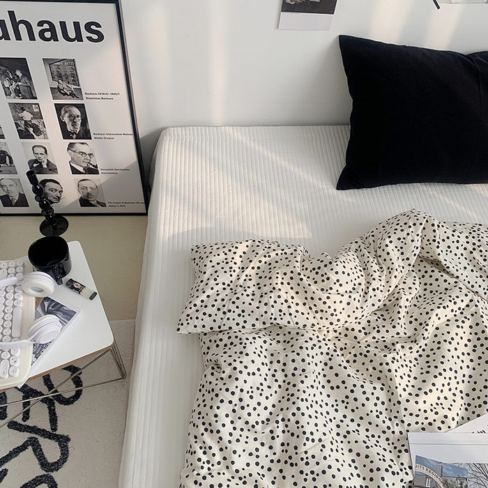 91家纺网 家纺一手货源 找家纺 柚可家居 2024新款40支全棉斜纹活性印花单被套 点点单被套